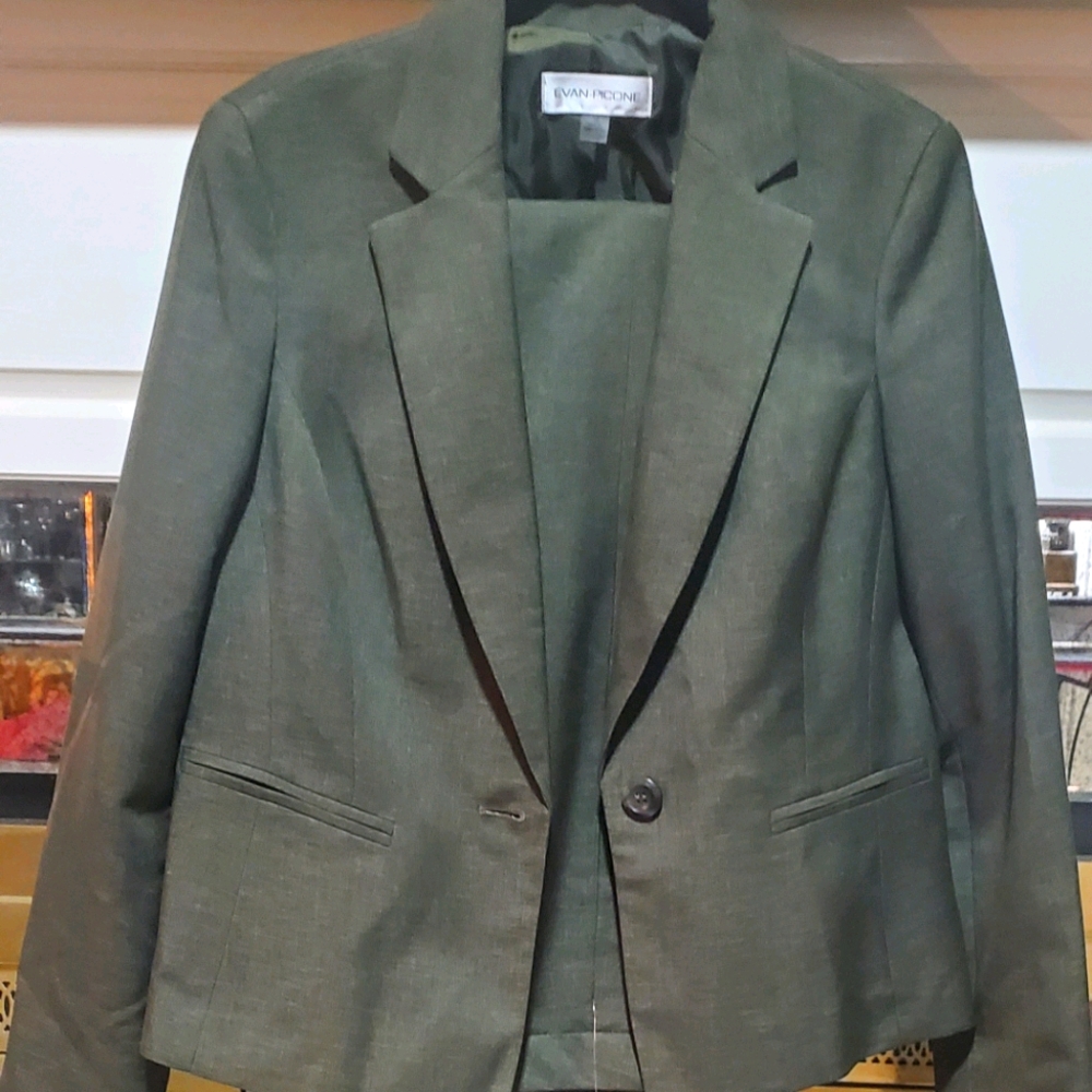 Evan-Picone Steel Gray Pantsuit